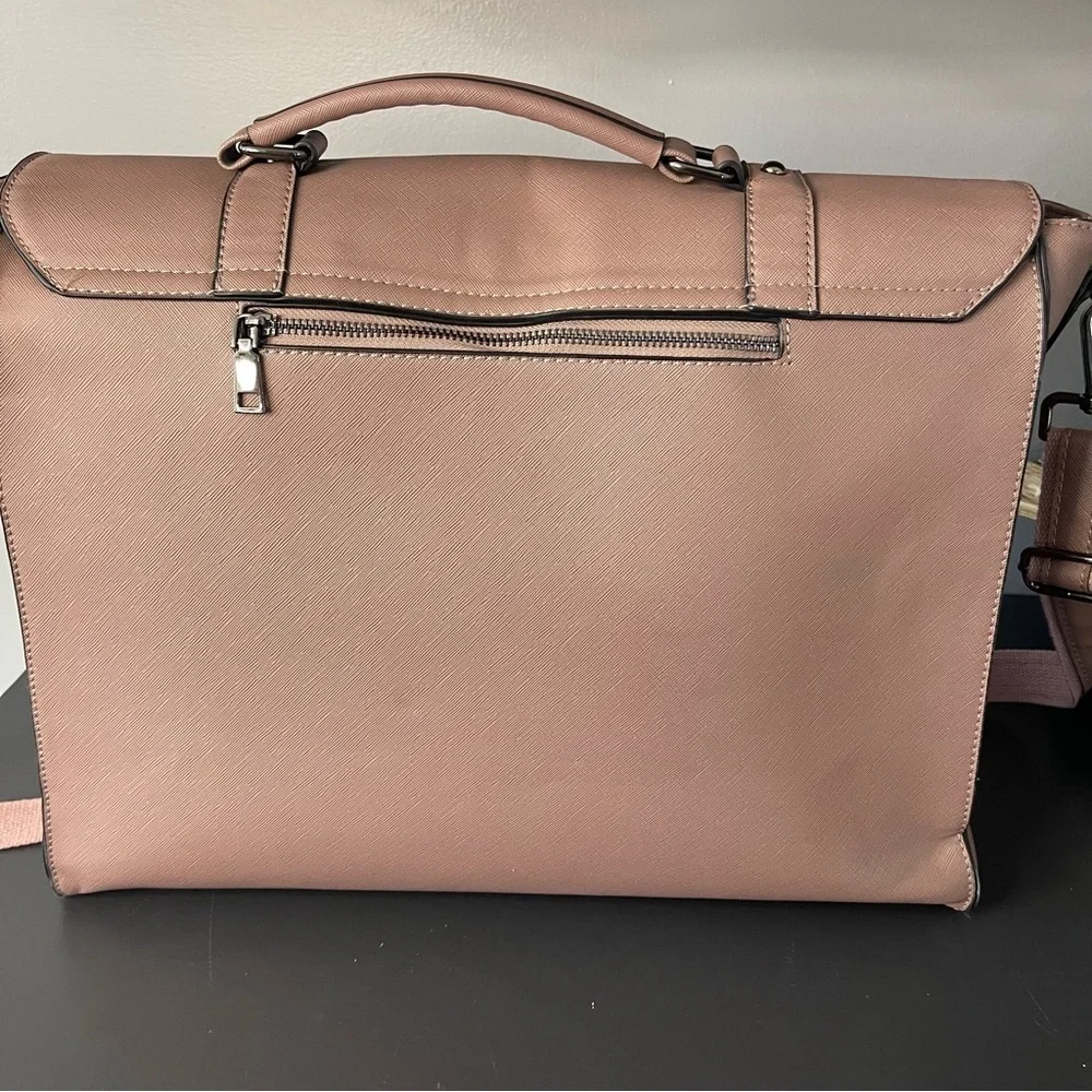 Easegave Blush Pink Leather Satchel